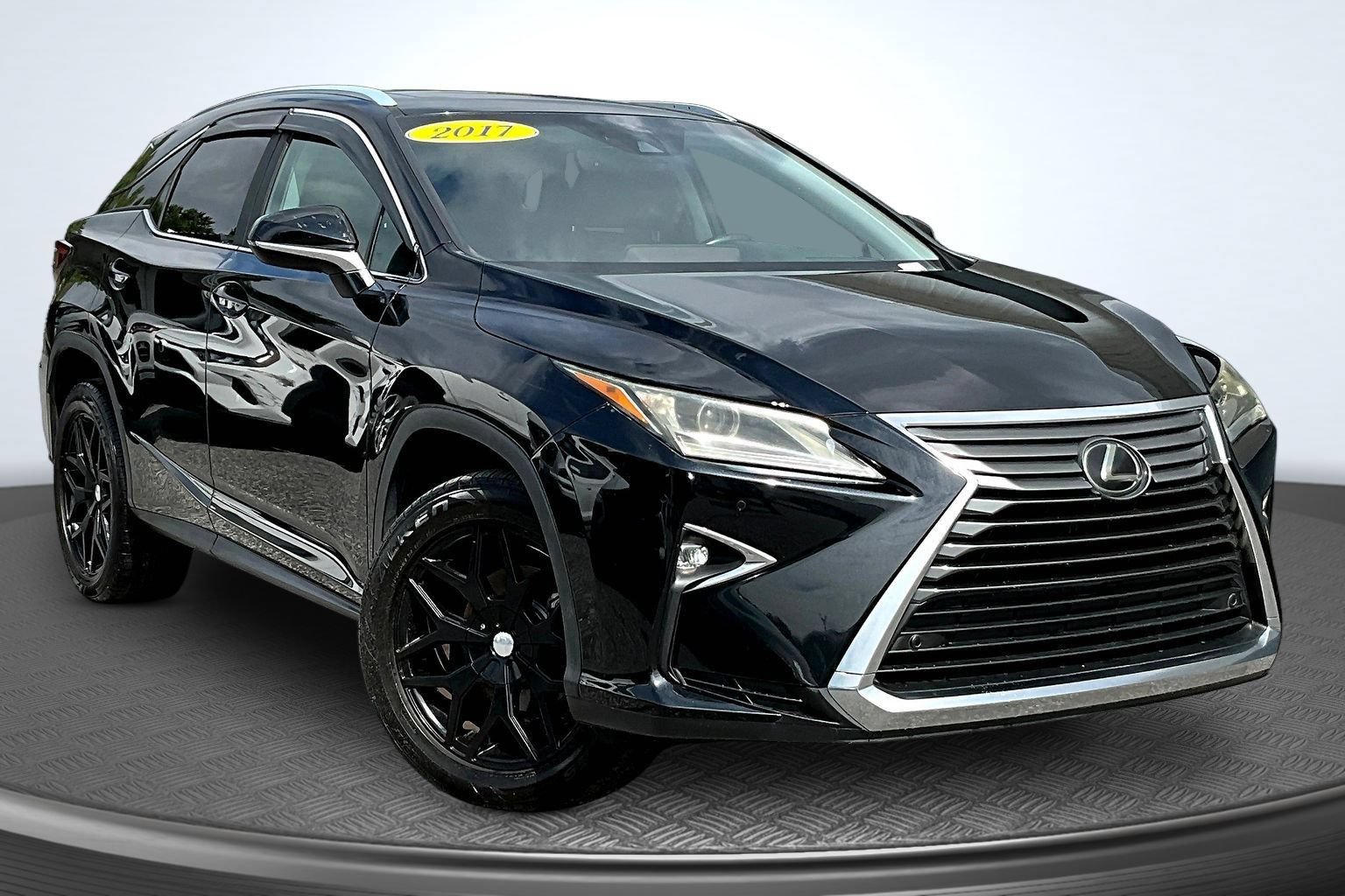 Used 2017 Lexus RX 350 FWD image 2