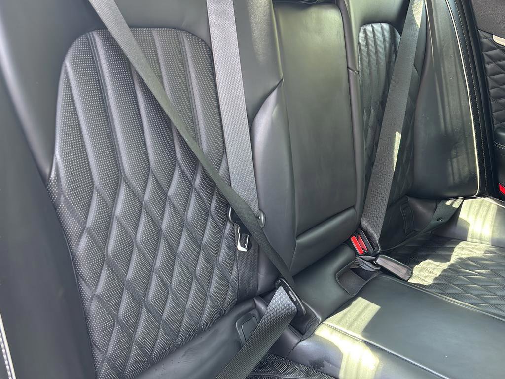 Used 2020 Genesis G70 2.0T w/ Prestige Package image 42