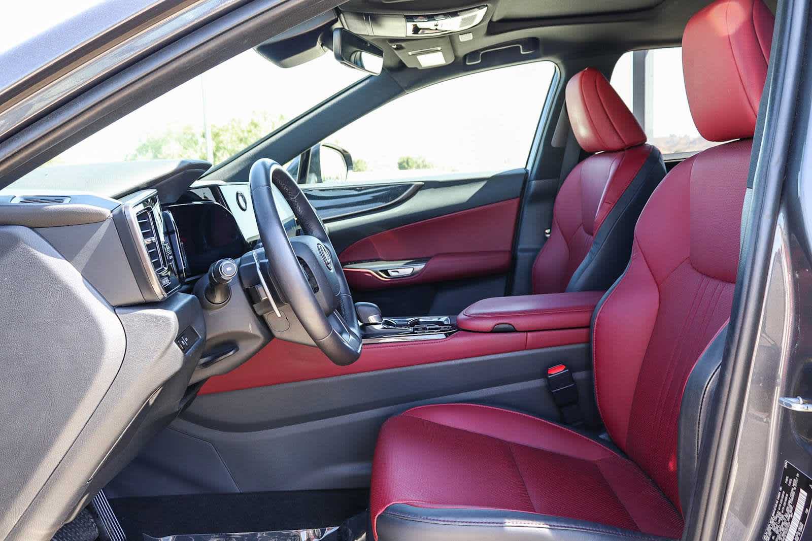 Certified 2025 Lexus NX 250 FWD image 20