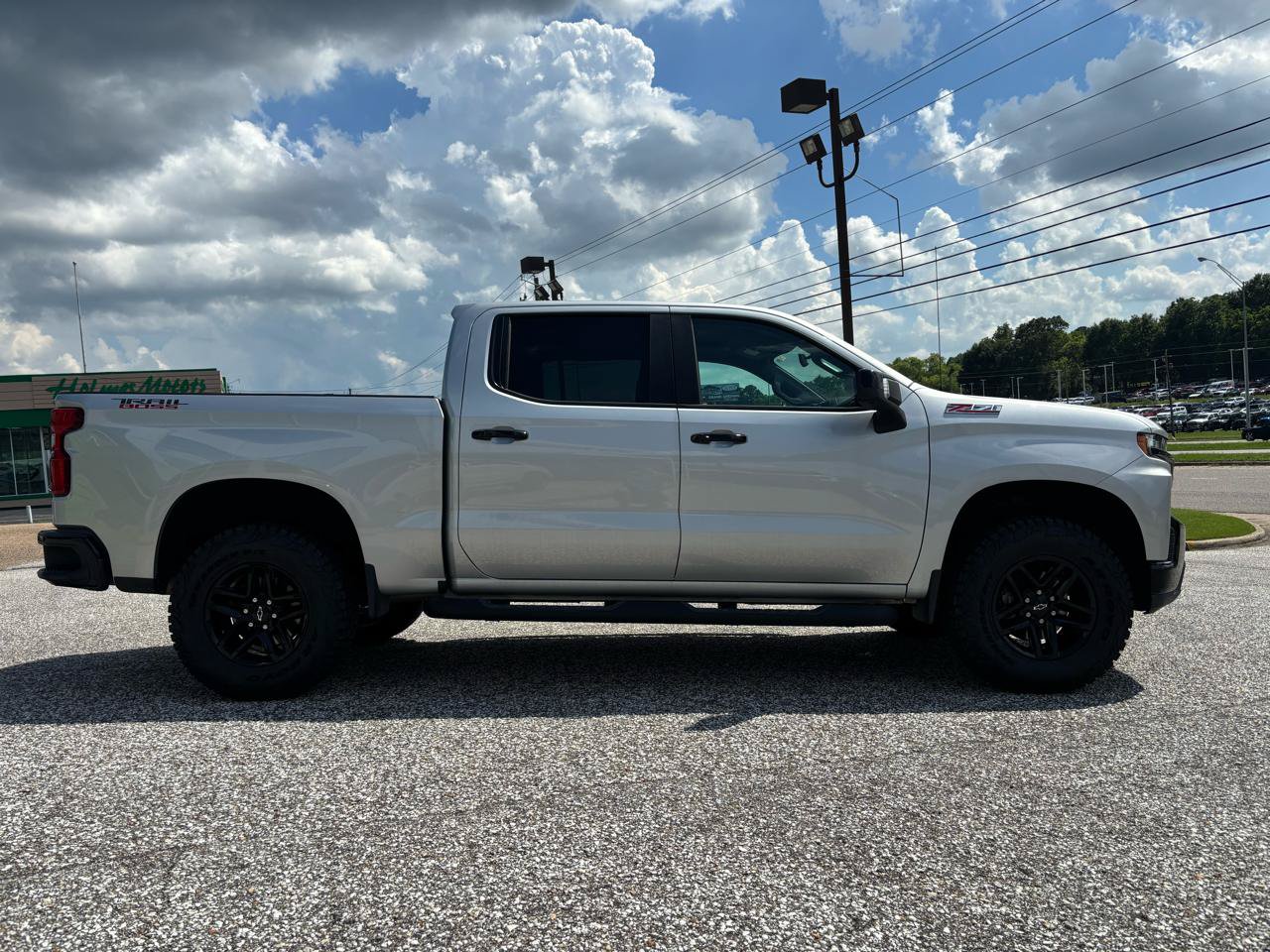 Used 2020 Chevrolet Silverado 1500 LT Trail Boss AWD/4WD image 37