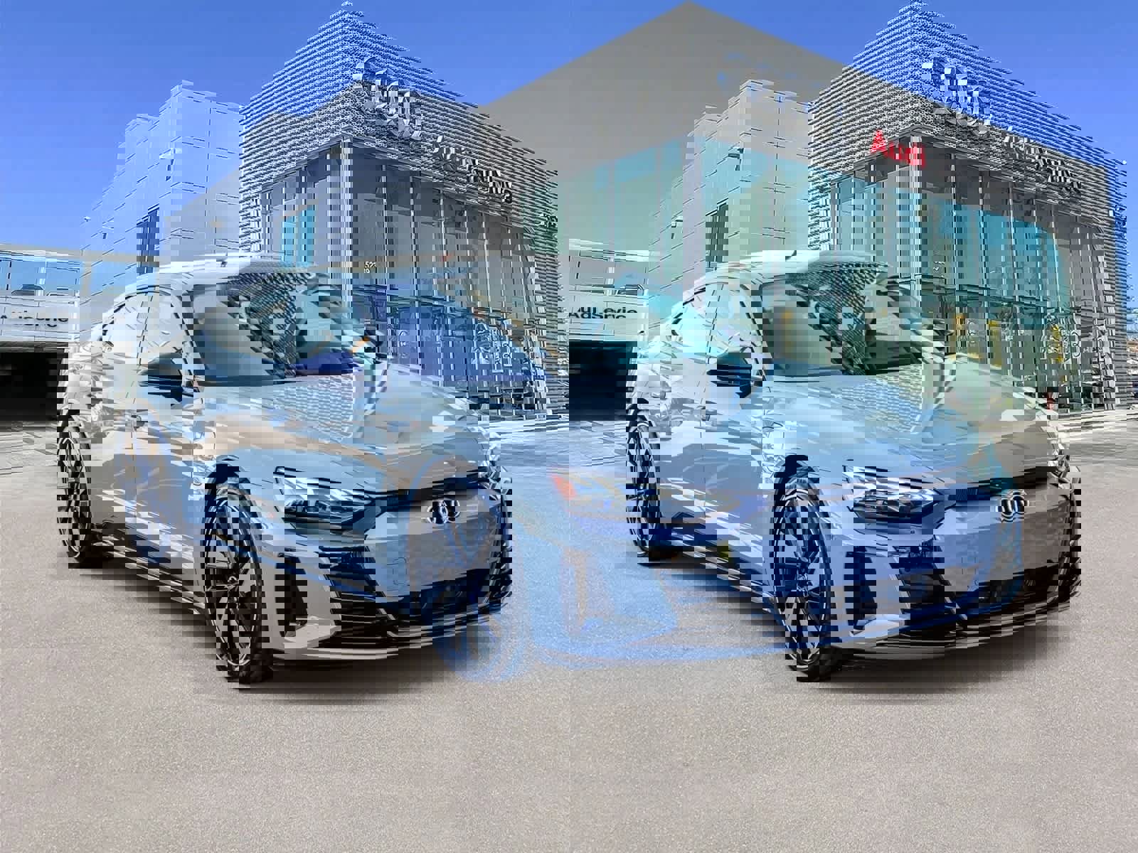 Used 2024 Audi e-tron GT Prestige w/ Prestige Package image 5