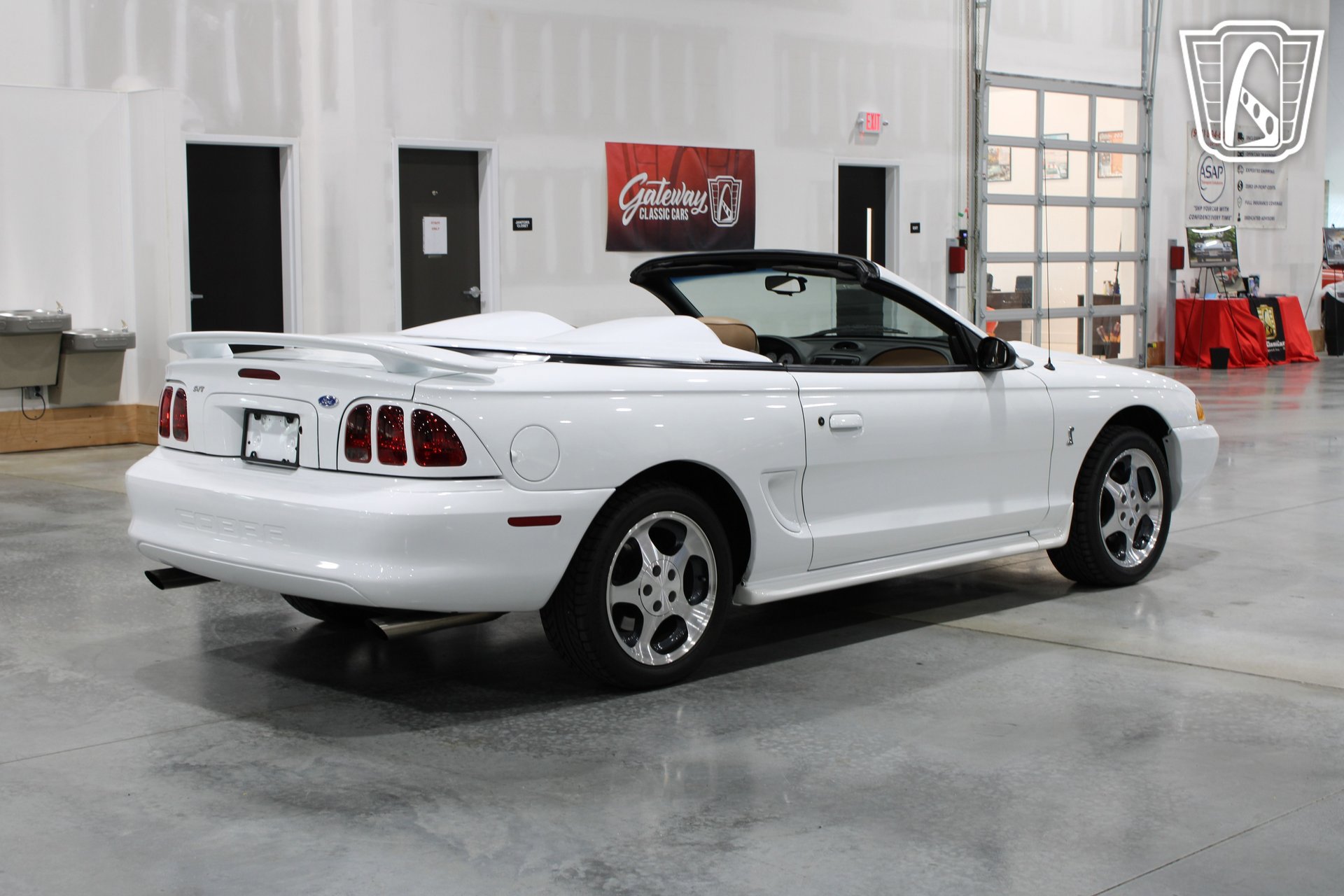 Used 1996 Ford Mustang Cobra RWD image 4