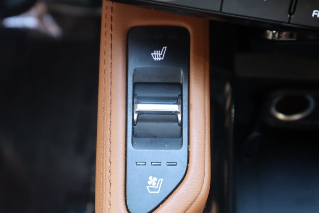Used 2025 Kia Telluride SX X-Line AWD/4WD image 22