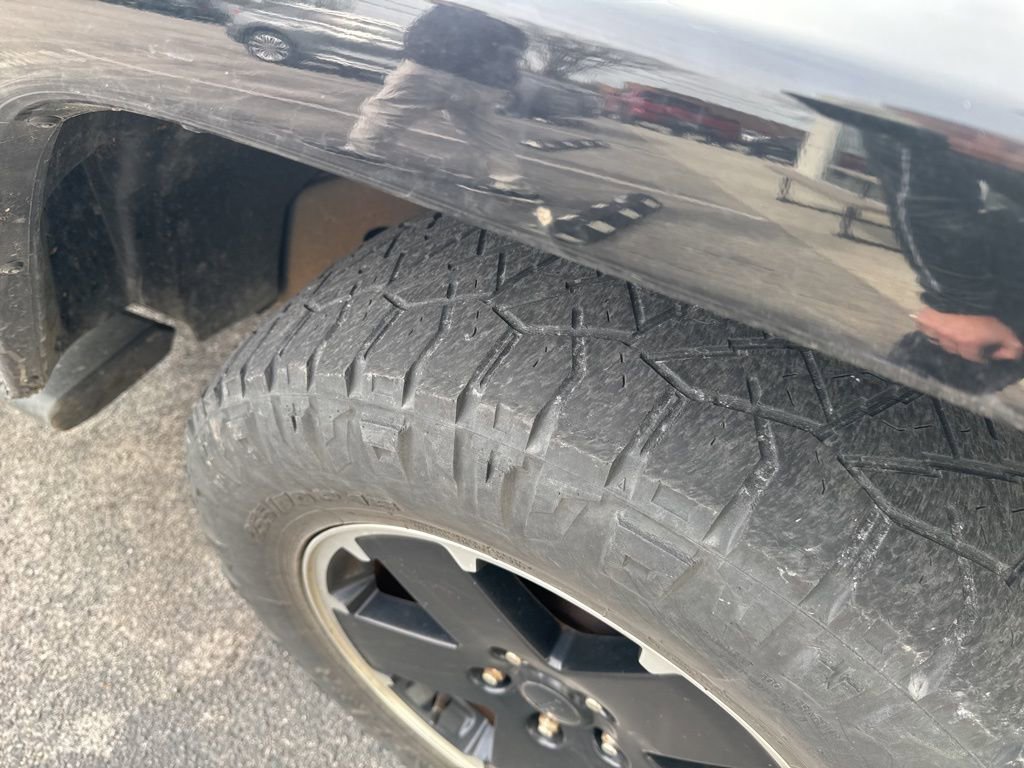 Used 2012 Jeep Wrangler Unlimited Sahara image 15