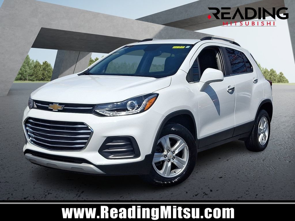 Used 2020 Chevrolet Trax LT w/ LT Convenience Package AWD/4WD image 1