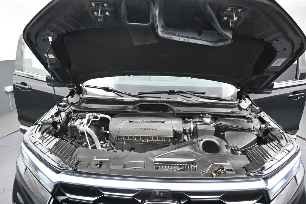 Used 2023 Honda Pilot Elite image 40