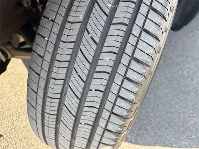 Used 2023 Jeep Grand Cherokee Limited w/ Luxury Tech Group II image 42