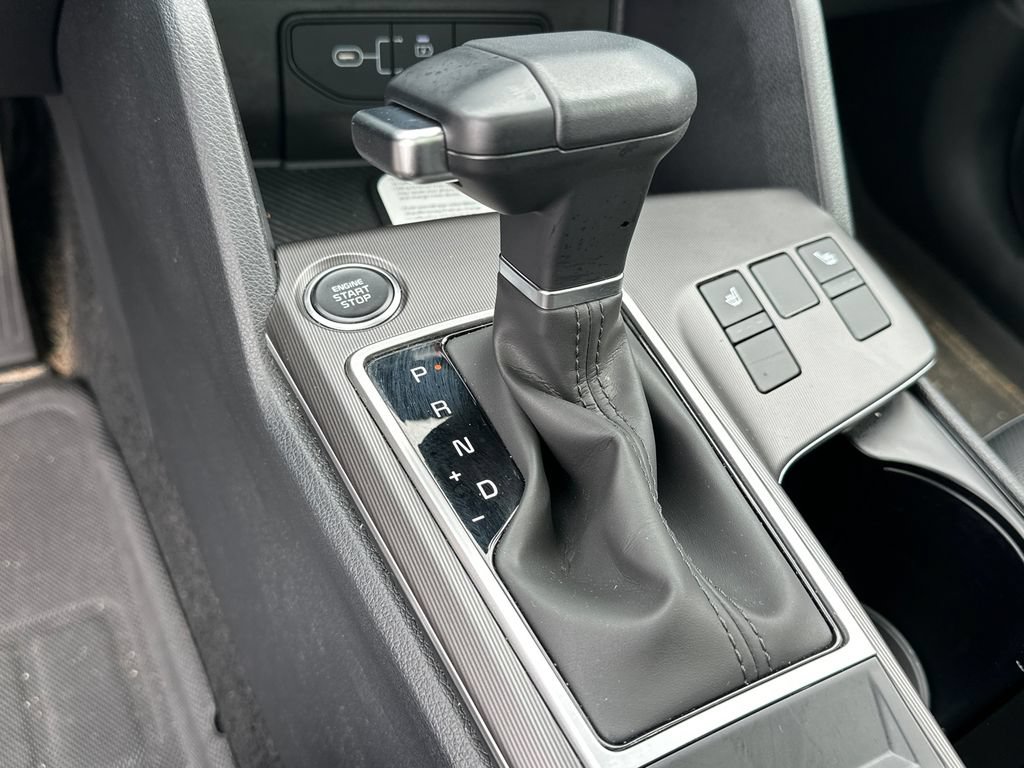 Certified 2026 Kia Sportage SX FWD image 33