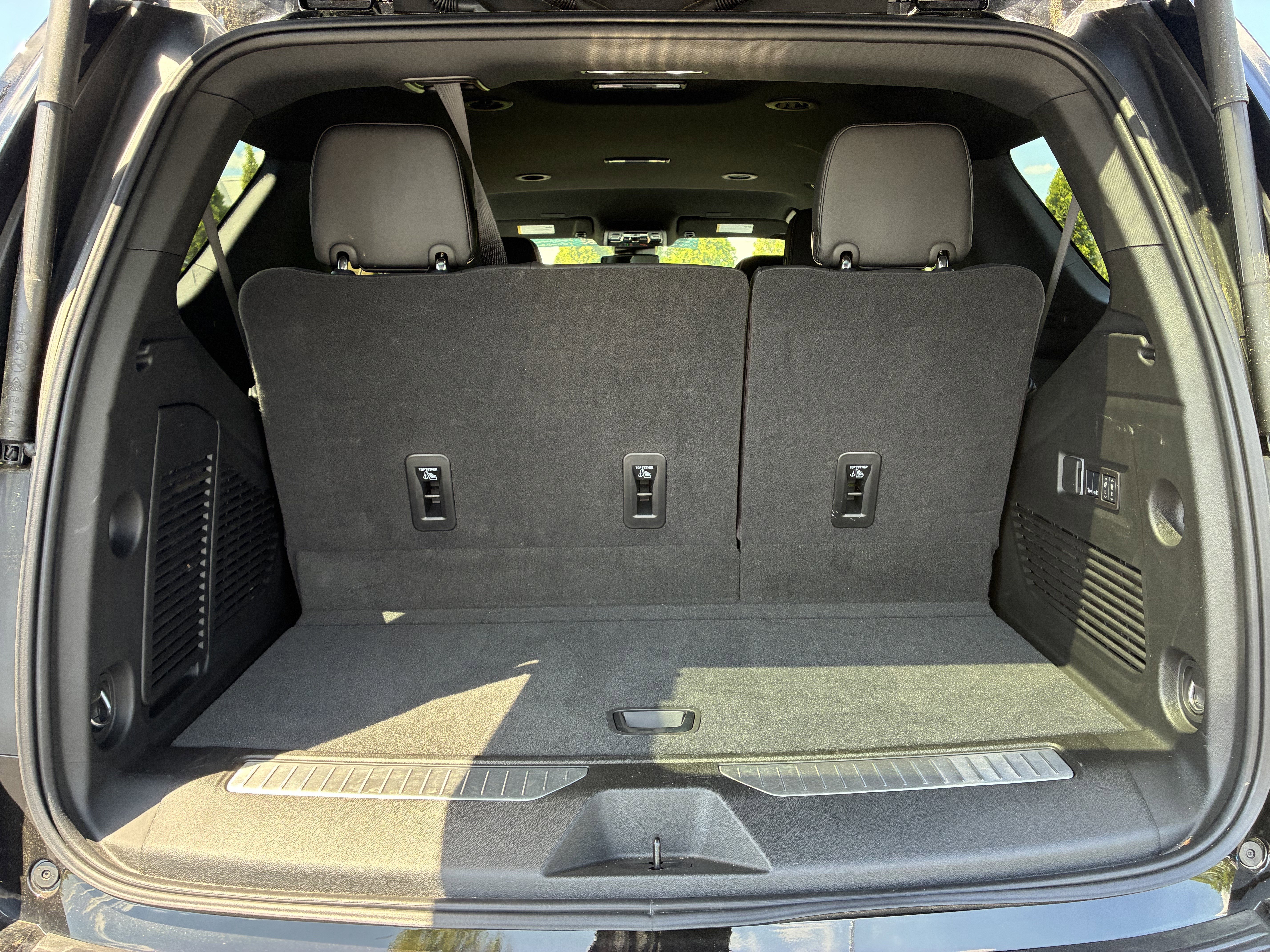 Used 2026 Chevrolet Tahoe Premier image 12