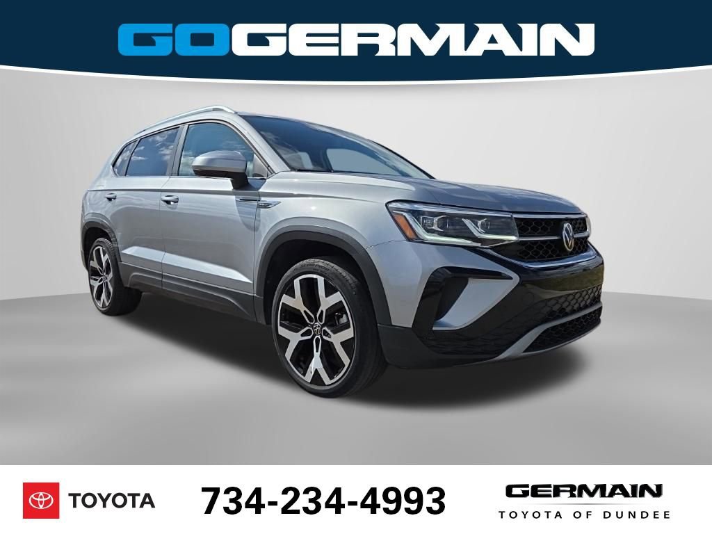 Used 2022 Volkswagen Taos SEL w/ Panoramic Sunroof Package image 5