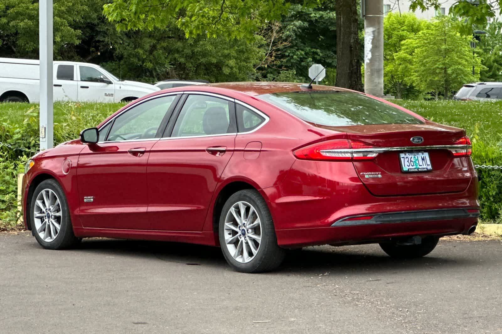 Used 2017 Ford Fusion Energi SE FWD image 6