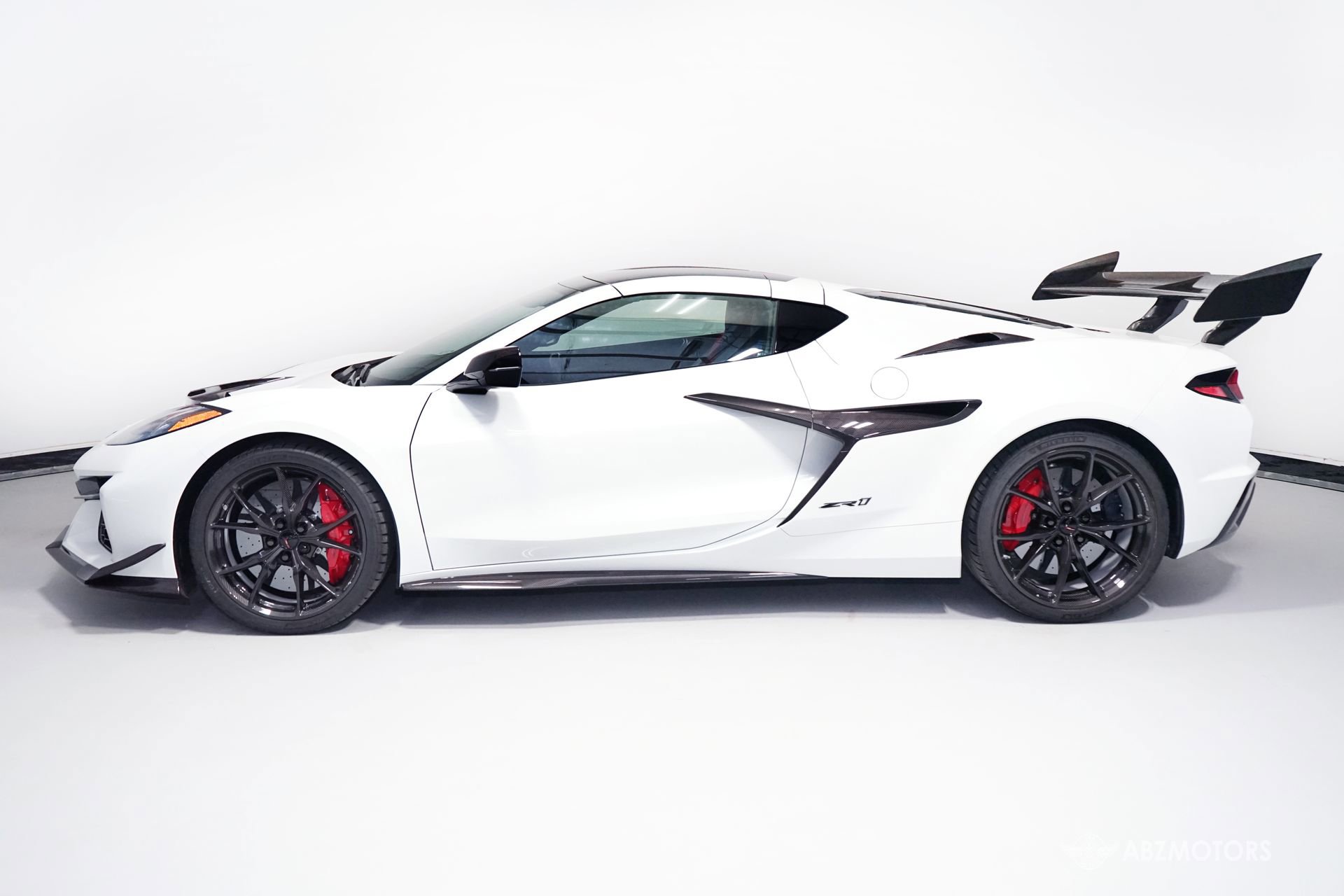 Used 2026 Chevrolet Corvette ZR1 RWD image 5