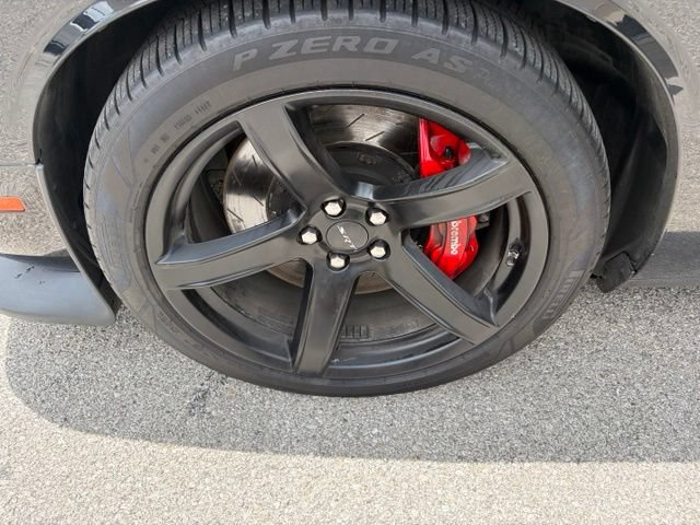 Used 2018 Dodge Challenger SRT w/ Technology Group RWD image 13