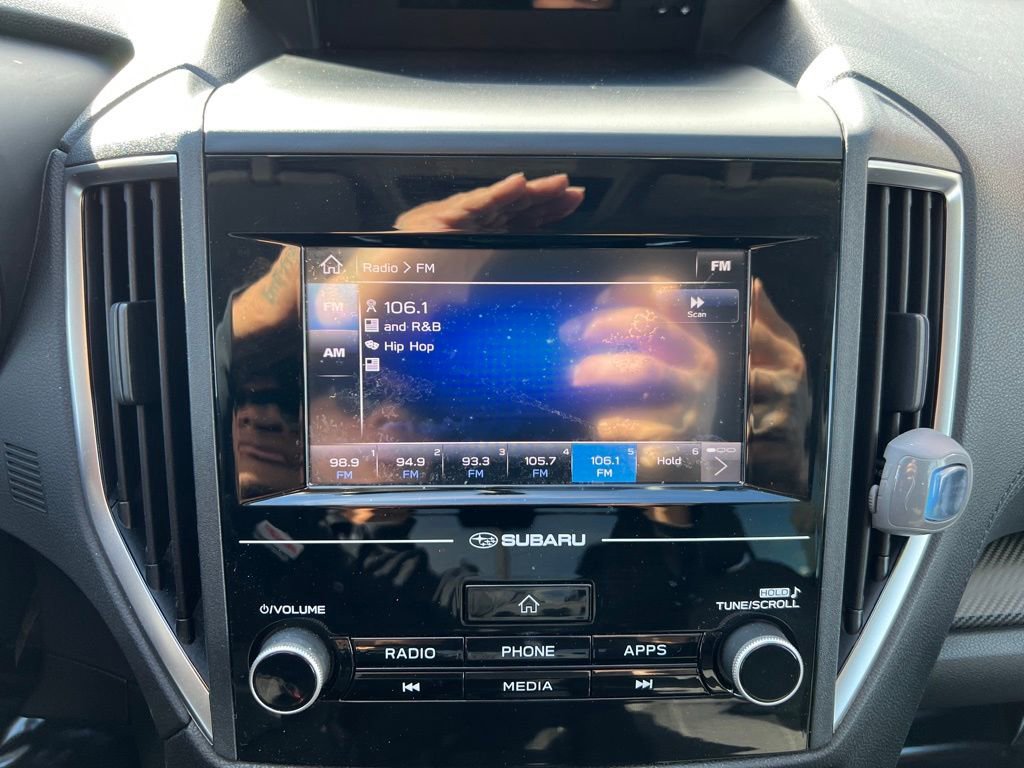 Used 2017 Subaru Impreza 2.0i Premium w/ BSD & Rcta/SRF/Eyesight image 24