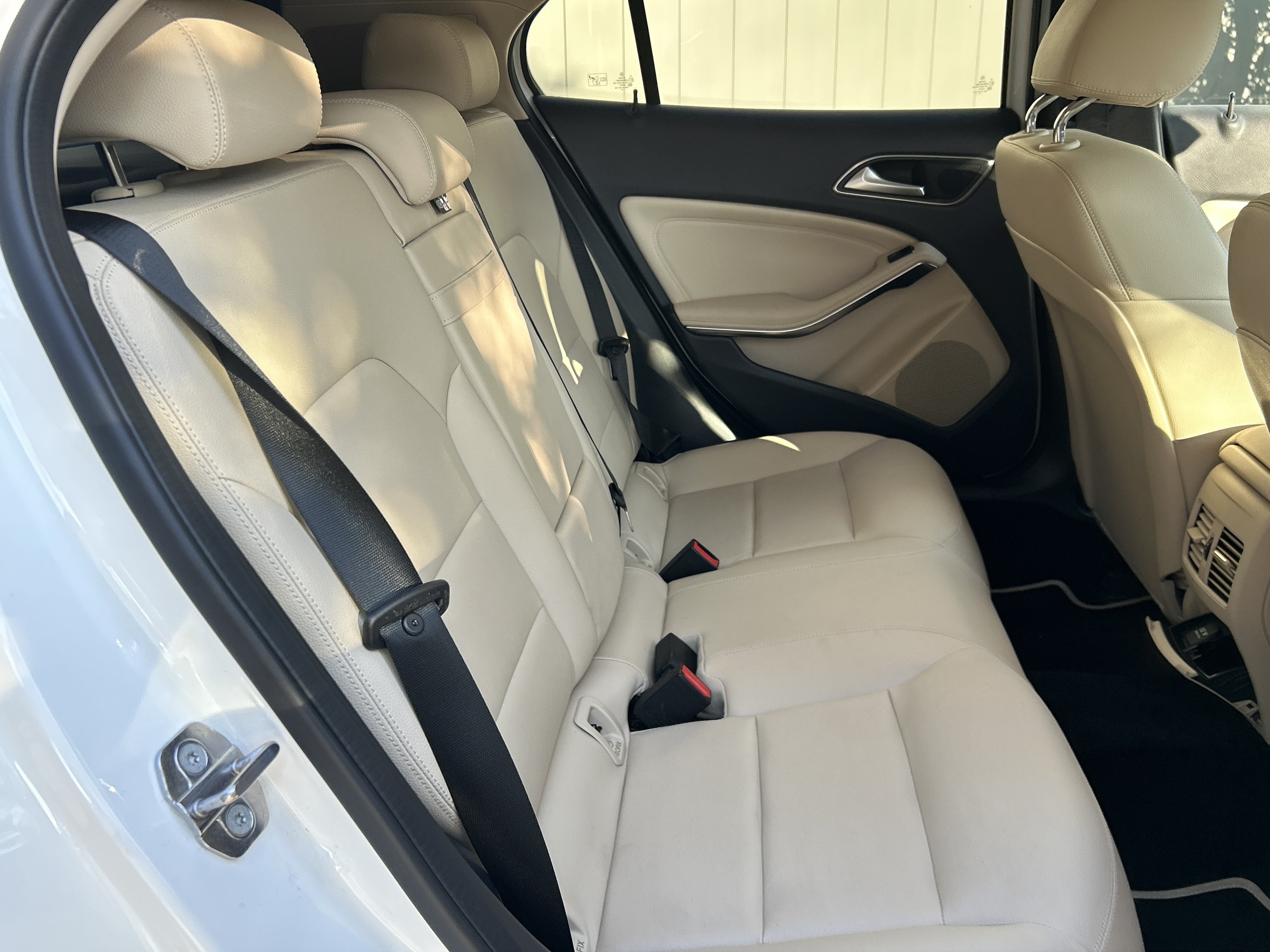 Used 2019 Mercedes-Benz GLA 250 image 44