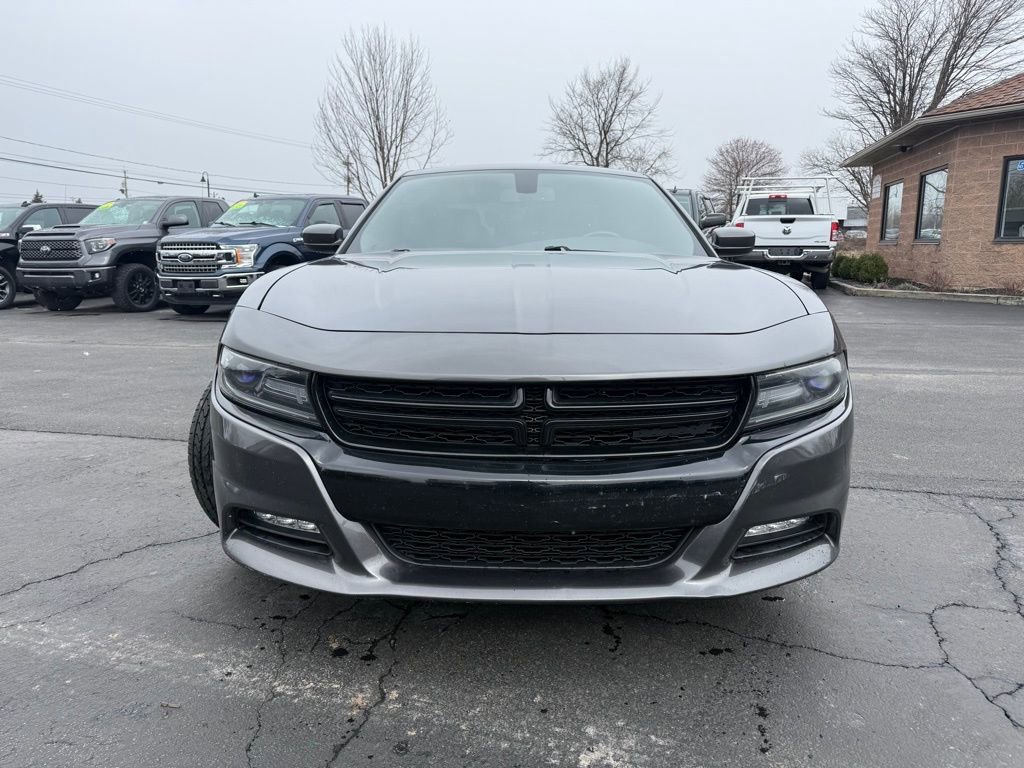 Used 2018 Dodge Charger R/T image 2
