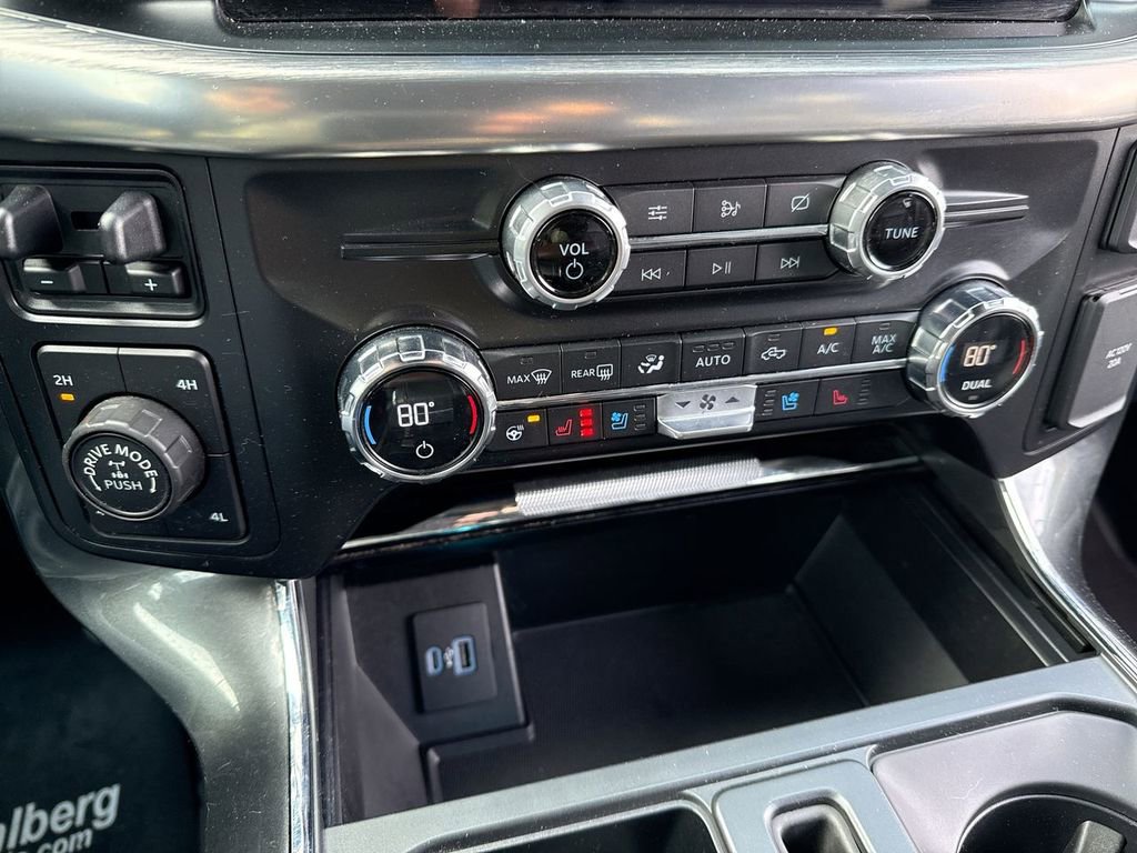 Used 2021 Ford F150 Lariat w/ Equipment Group 502A High image 19