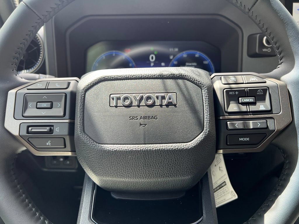 New 2027 Toyota Land Cruiser w/ Premium Package AWD/4WD image 31