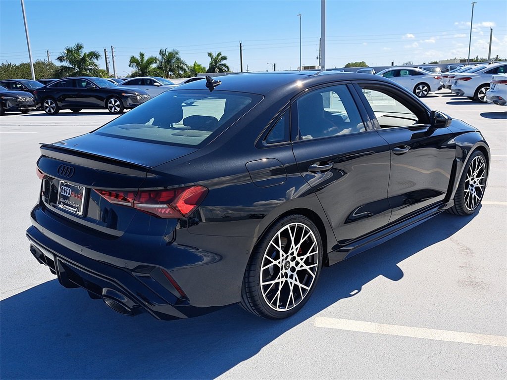 New 2026 Audi RS 3 image 4