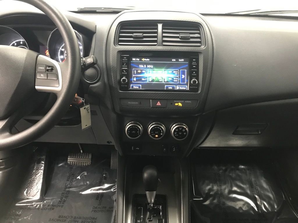 Used 2022 Mitsubishi Outlander Sport ES image 16