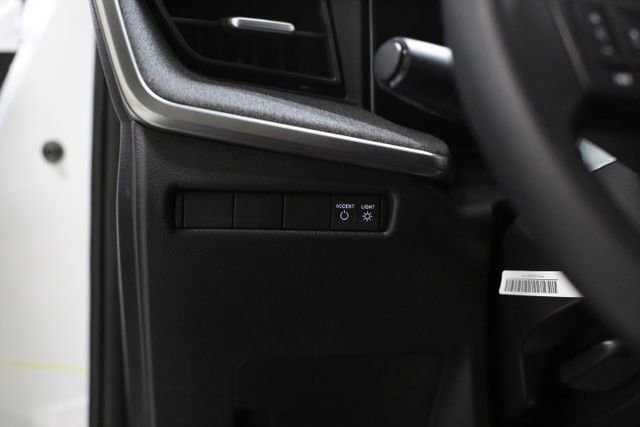 New 2026 Nissan Kicks SV image 10