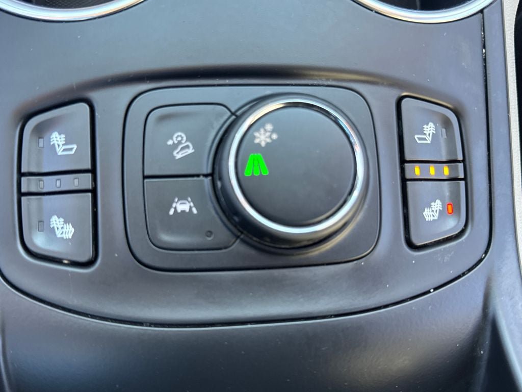 Used 2023 GMC Terrain SLE w/ Driver Convenience Package FWD image 23