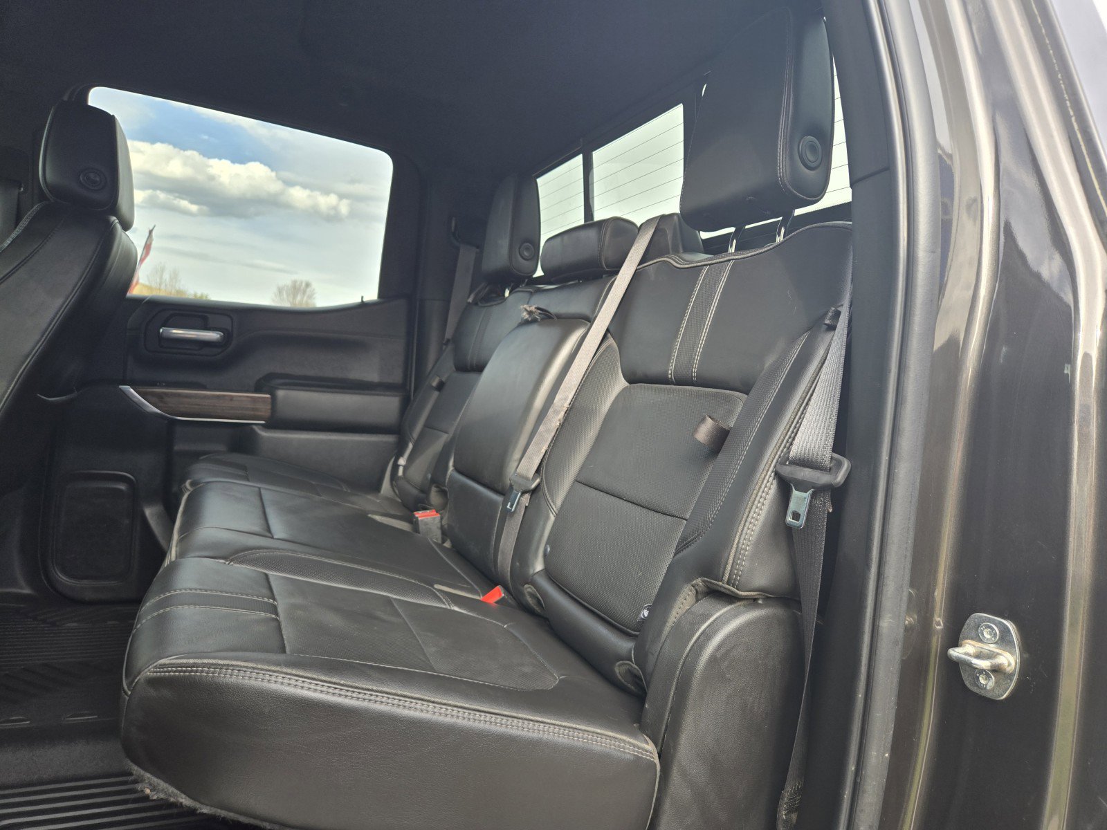 Used 2021 Chevrolet Silverado 1500 High Country w/ Z71 Off-Road Package image 15