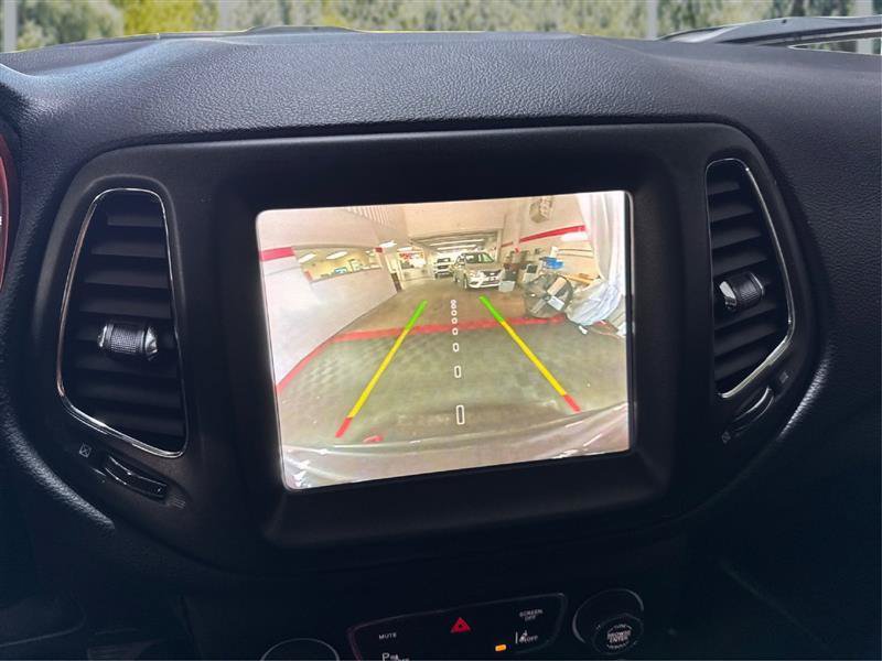 Used 2021 Jeep Compass Trailhawk AWD/4WD image 24