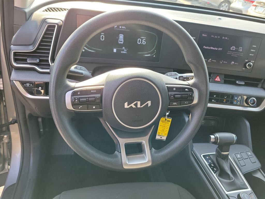 Used 2024 Kia Sportage LX AWD/4WD image 27