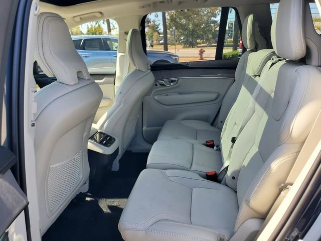 New 2026 Volvo XC90 B6 Ultra w/ Protection Package image 28