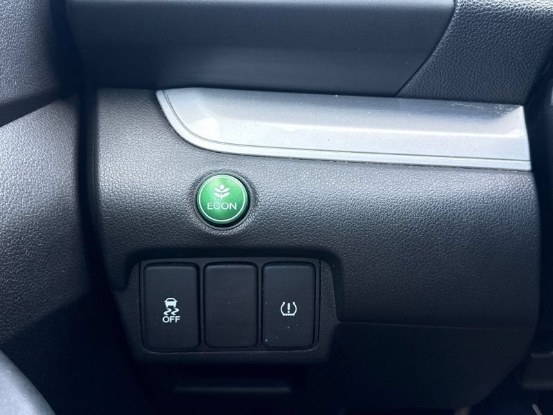 Used 2015 Honda CR-V LX image 28