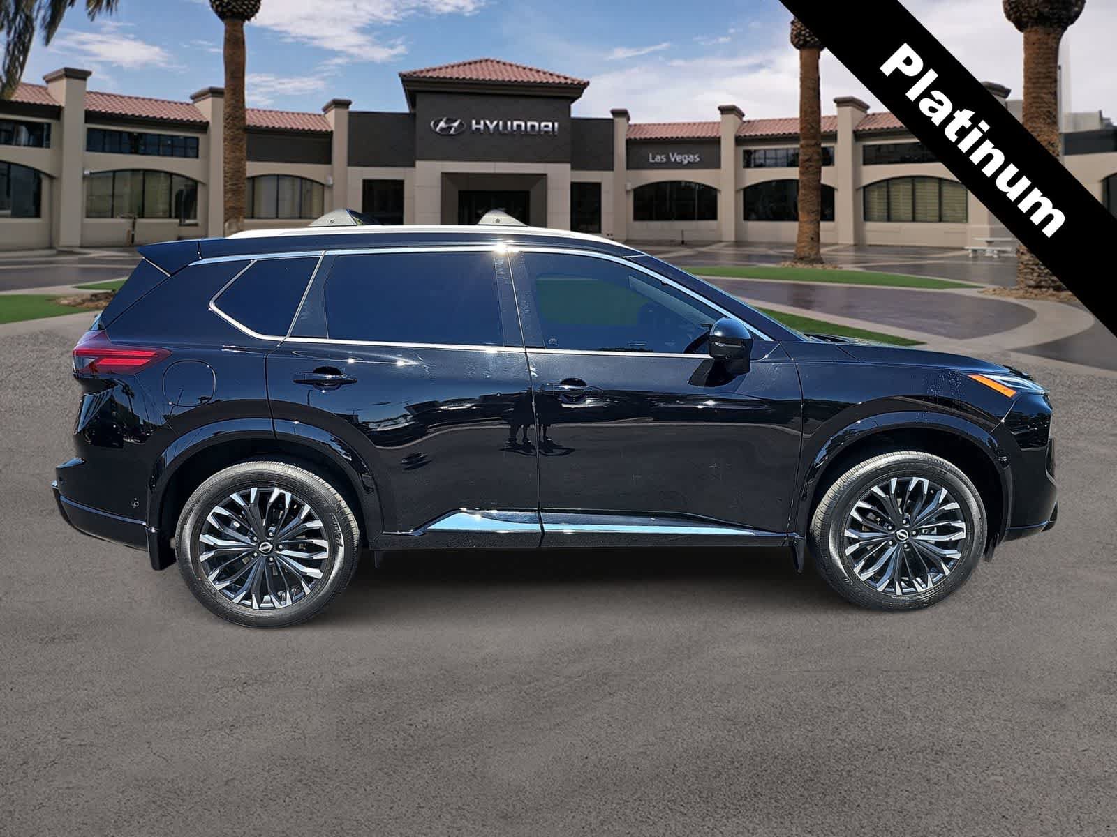 Used 2024 Nissan Rogue Platinum FWD image 9