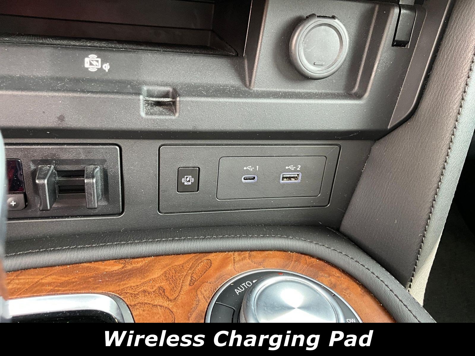Used 2023 Nissan Armada SL w/ Captain's Chairs Package AWD/4WD image 15