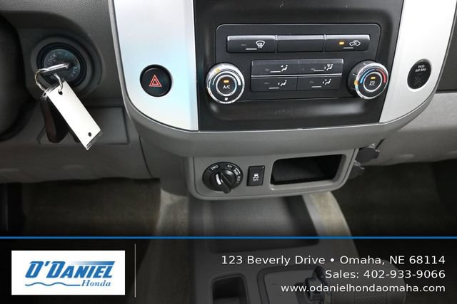 Used 2014 Nissan Frontier SV AWD/4WD image 31