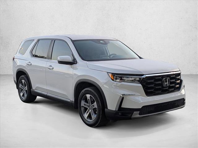 Used 2024 Honda Pilot EX-L image 3