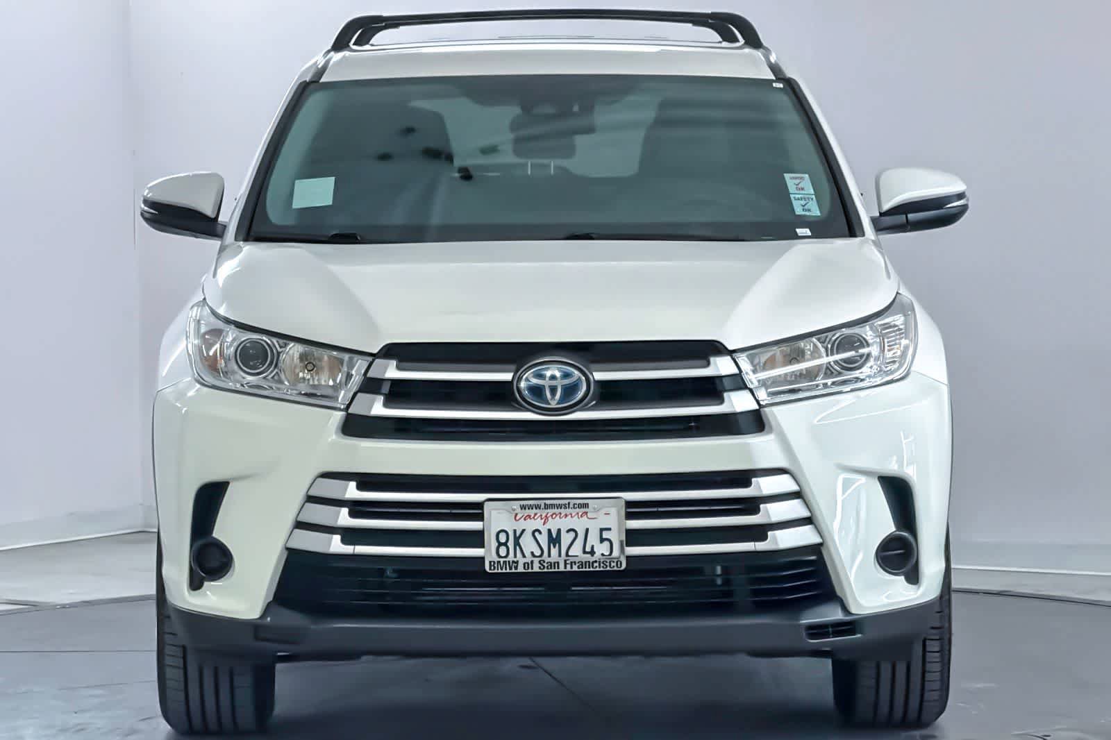 Used 2019 Toyota Highlander LE AWD/4WD image 10