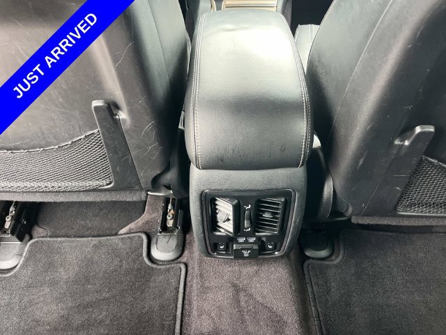 Used 2016 Jeep Grand Cherokee Overland AWD/4WD image 18