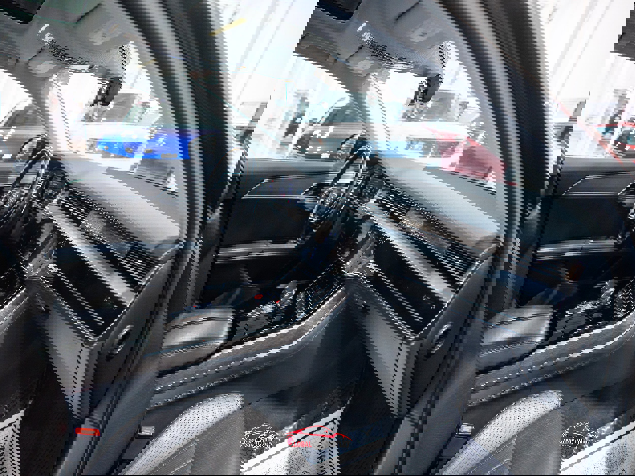 Used 2021 Audi A8 L 4.0T w/ Interior Protection Package image 15