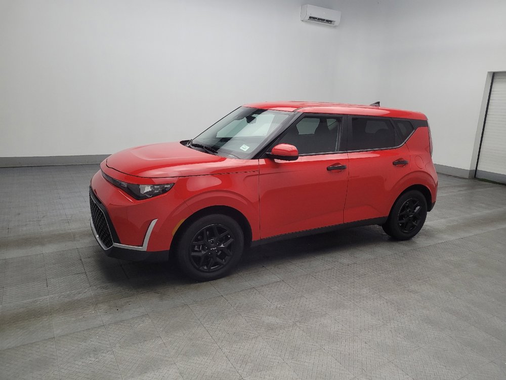 Used 2025 Kia Soul S FWD image 2