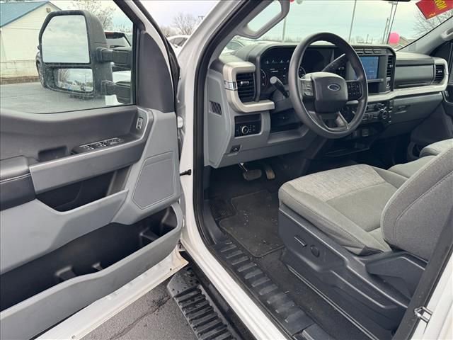 Used 2024 Ford F250 XLT image 13