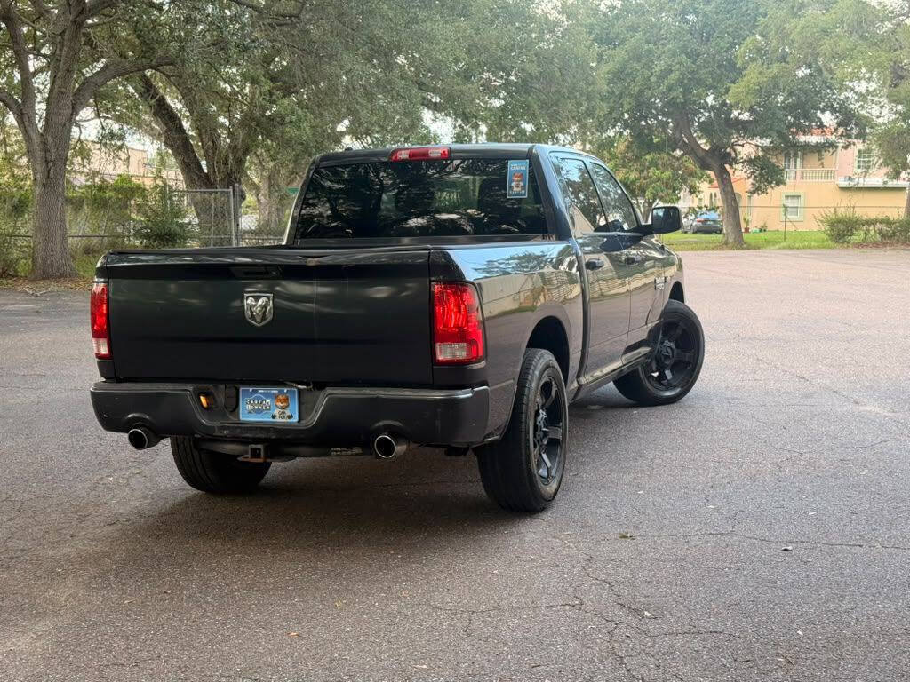 Used 2015 RAM 1500 Express RWD image 5