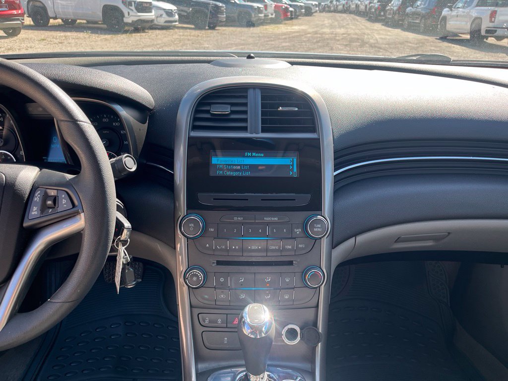 Used 2013 Chevrolet Malibu LS w/ Protection Package FWD image 25