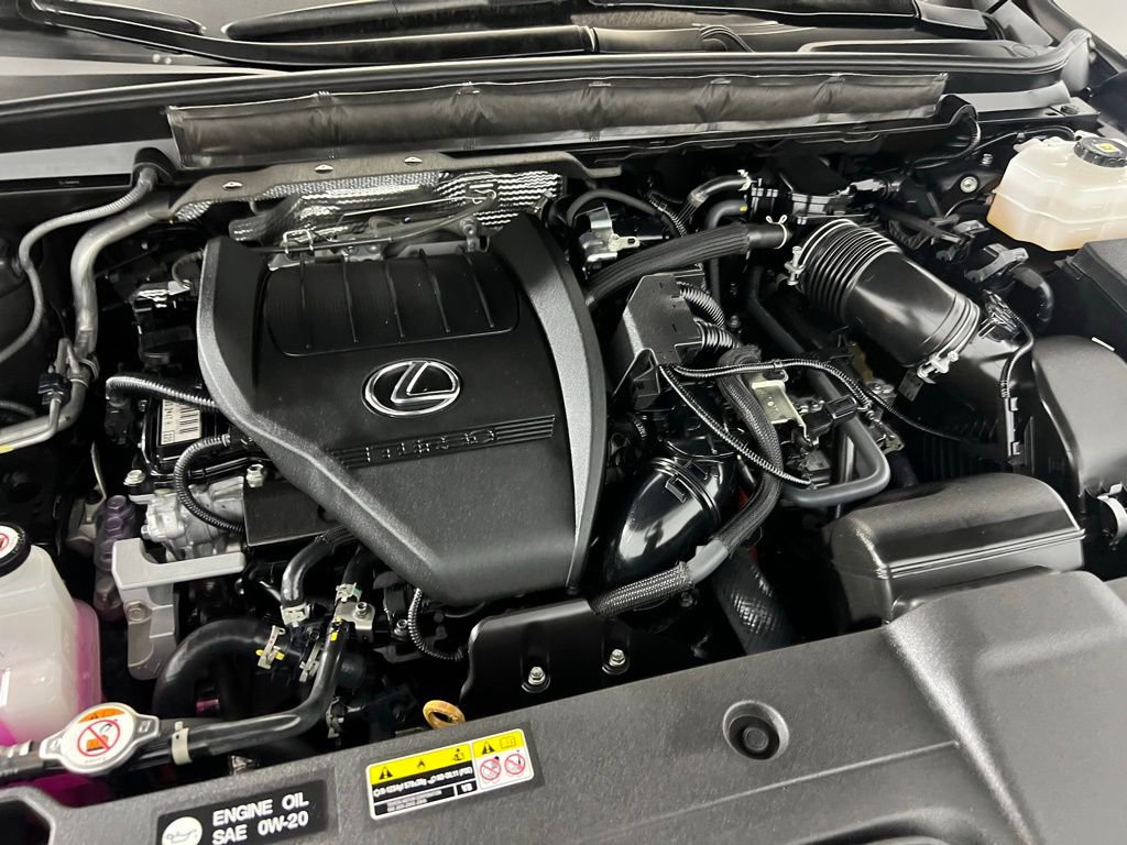 Used 2024 Lexus RX 500h F Sport w/ Convenience Package image 37