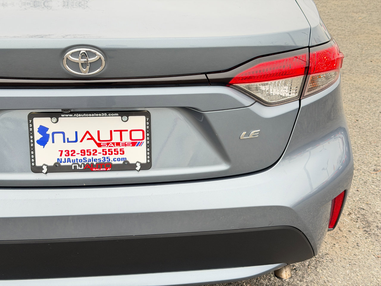 Used 2022 Toyota Corolla LE image 74