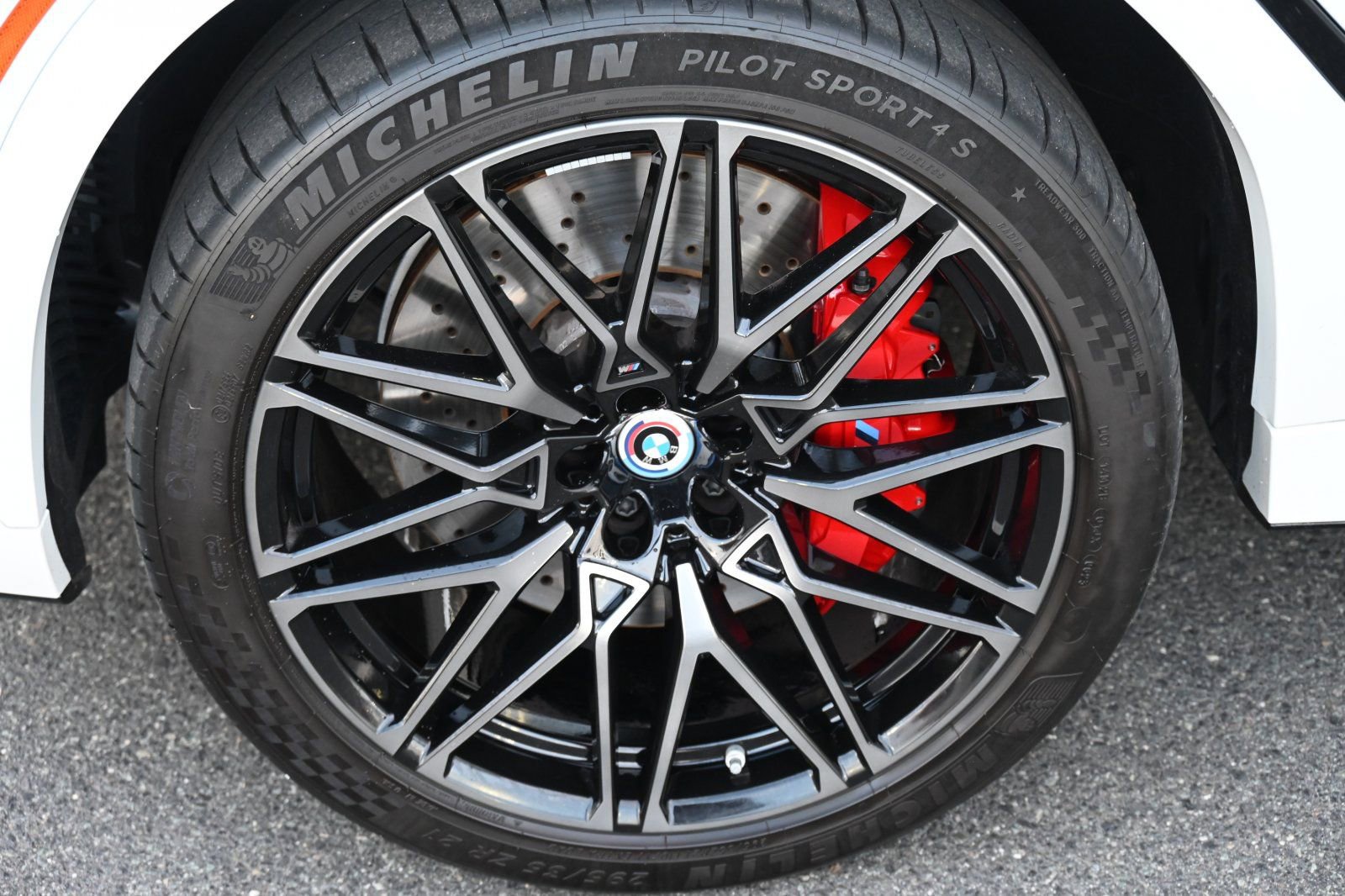 Certified 2023 BMW X6 M w/ Competition Package image 6