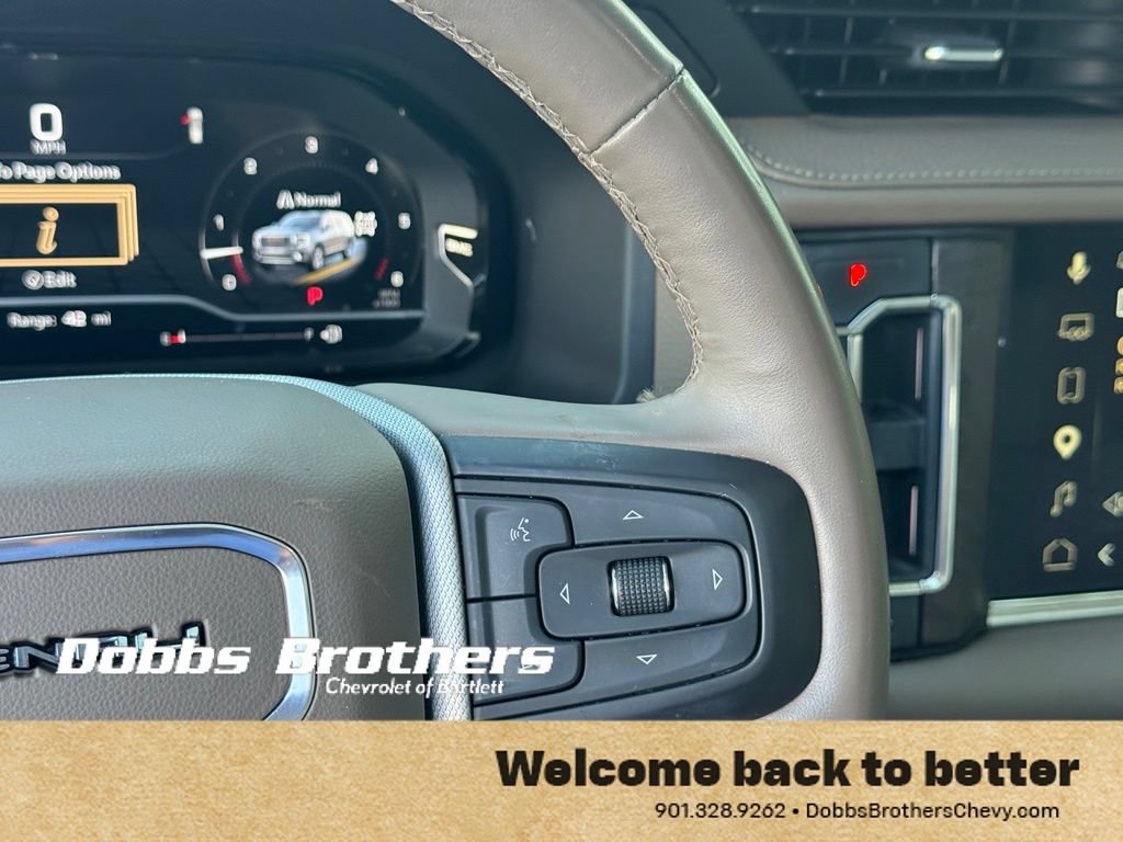 Used 2023 GMC Yukon XL Denali AWD/4WD image 20
