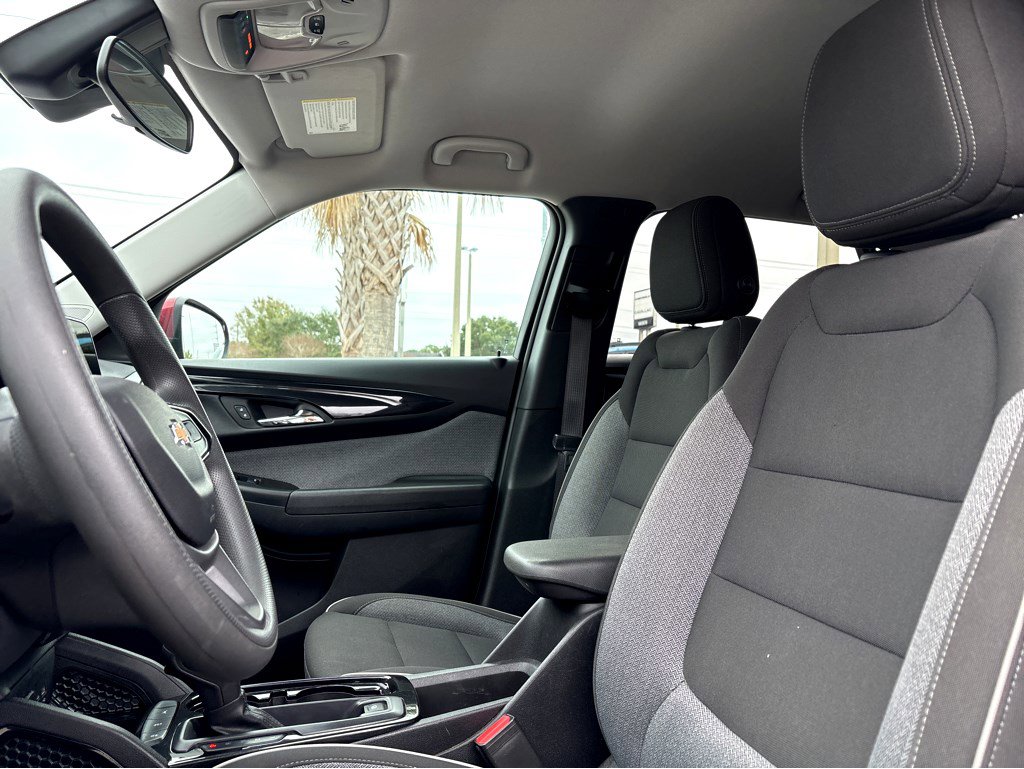 Used 2024 Chevrolet TrailBlazer LT image 15
