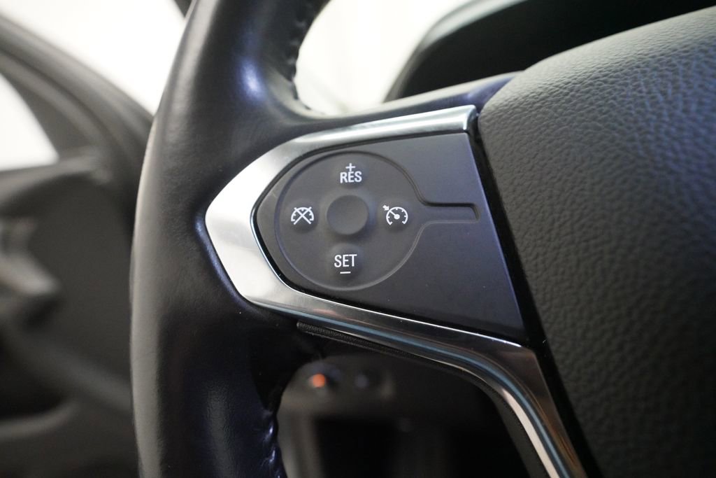 Used 2018 Chevrolet Traverse LT image 19