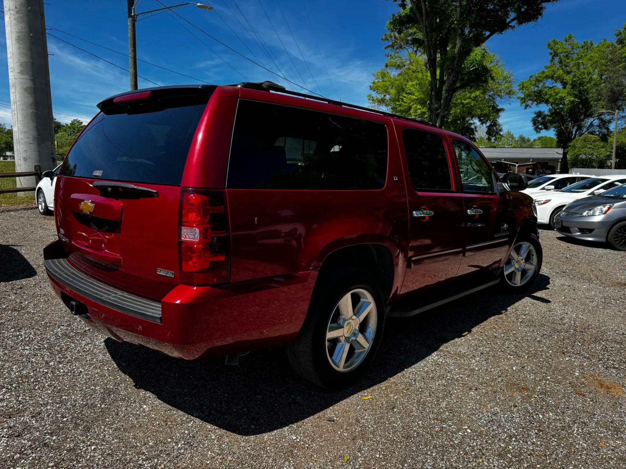 Used 2012 Chevrolet Suburban LT w/ Texas Edition RWD image 9