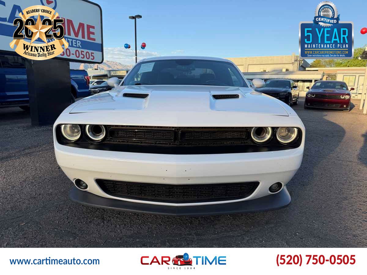 Used 2015 Dodge Challenger R/T Scat Pack w/ Scat Pack Appearance Package RWD image 2